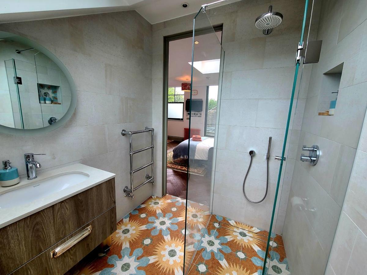 Apartment Boutique Linden Gardens 1st Floor And Loft London