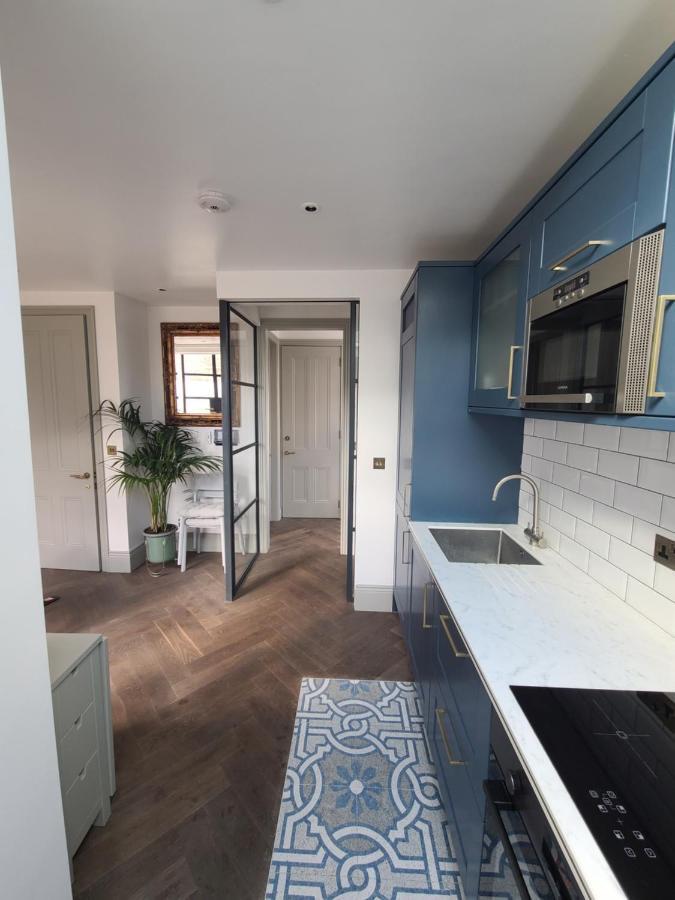Boutique Linden Gardens 1st Floor And Loft Apartment