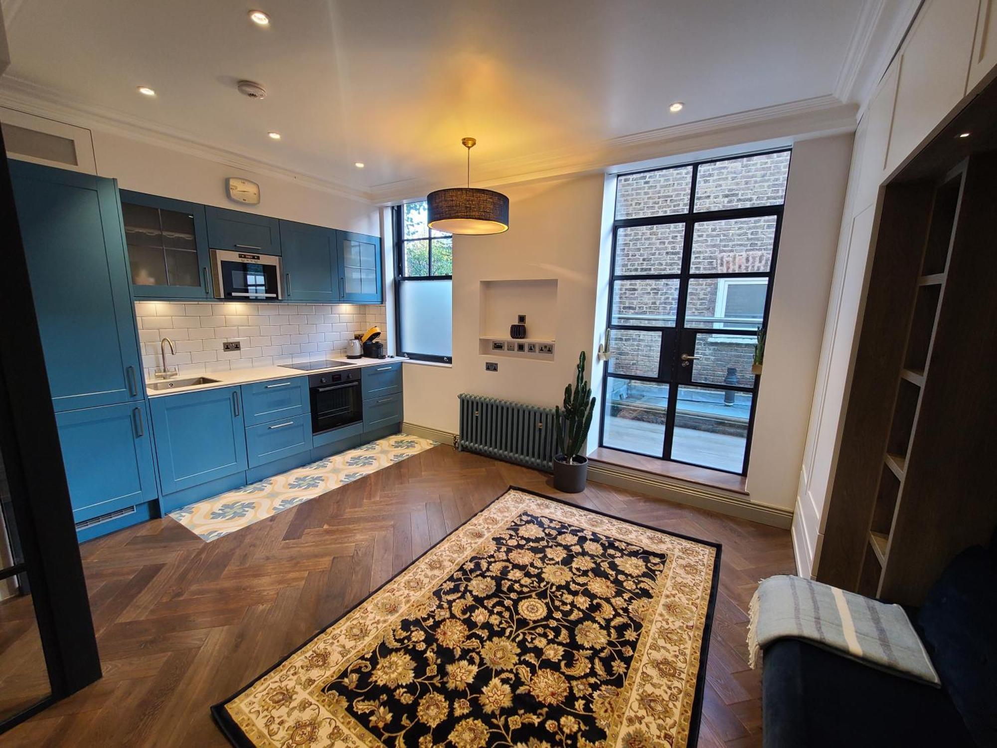 Boutique Linden Gardens 1st Floor And Loft Apartment *