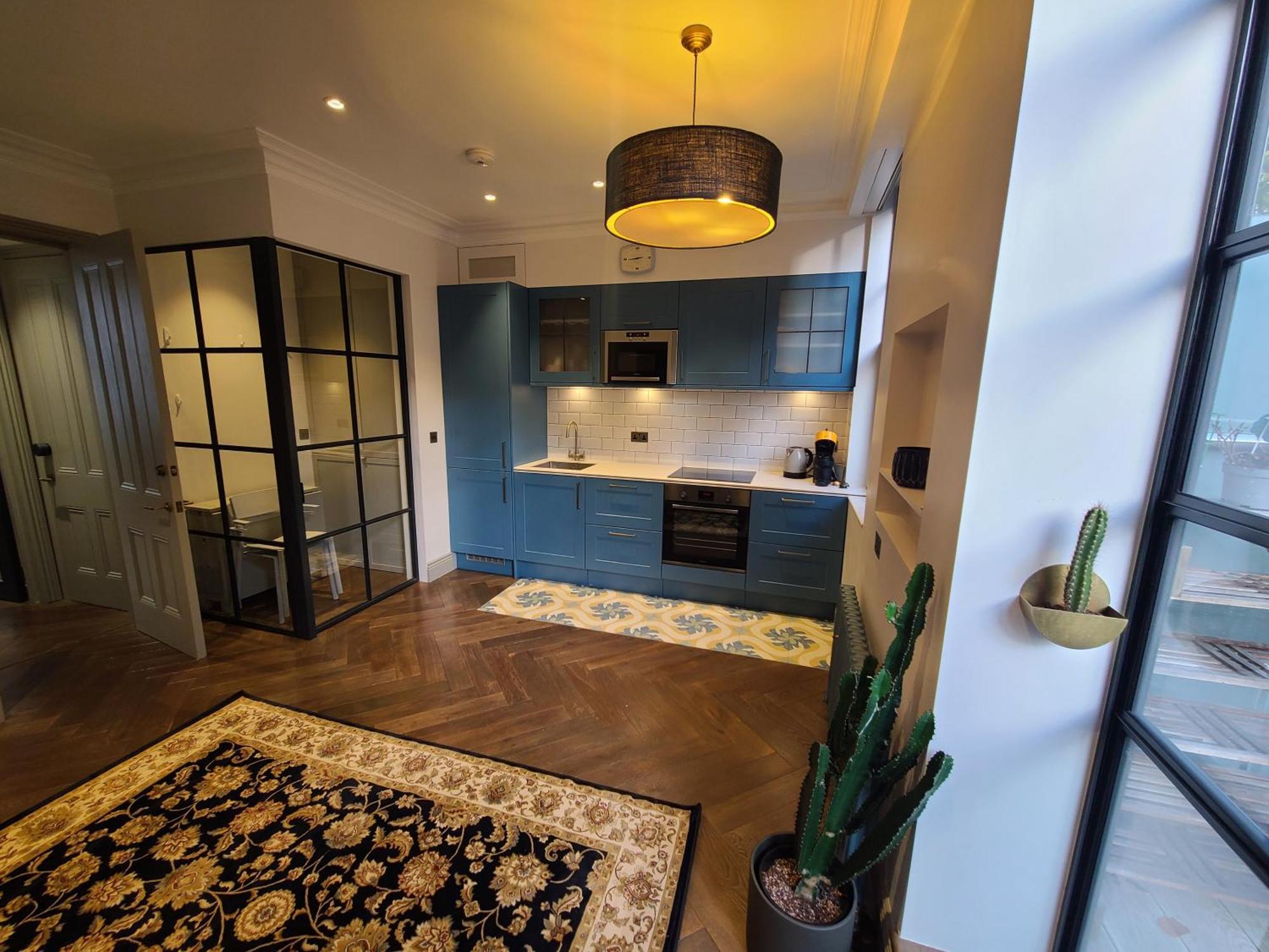 Boutique Linden Gardens 1st Floor And Loft *
